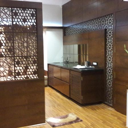 Hotel Samdareeya Pvt Ltd Jabalpur Bagian luar foto