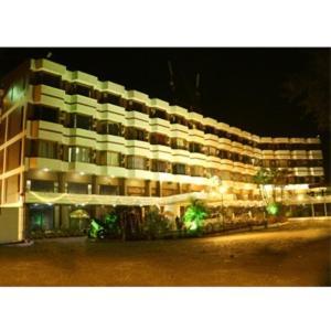 Hotel Samdareeya Pvt Ltd Jabalpur Bagian luar foto
