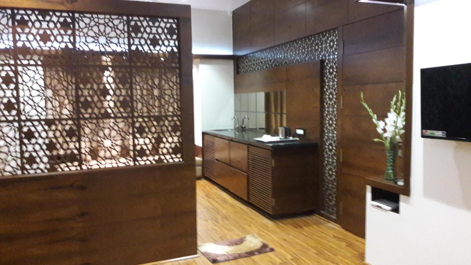 Hotel Samdareeya Pvt Ltd Jabalpur Bagian luar foto